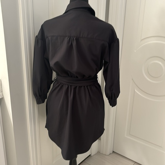 Cinq a sept black mini dress size 2 - Picture 7 of 7